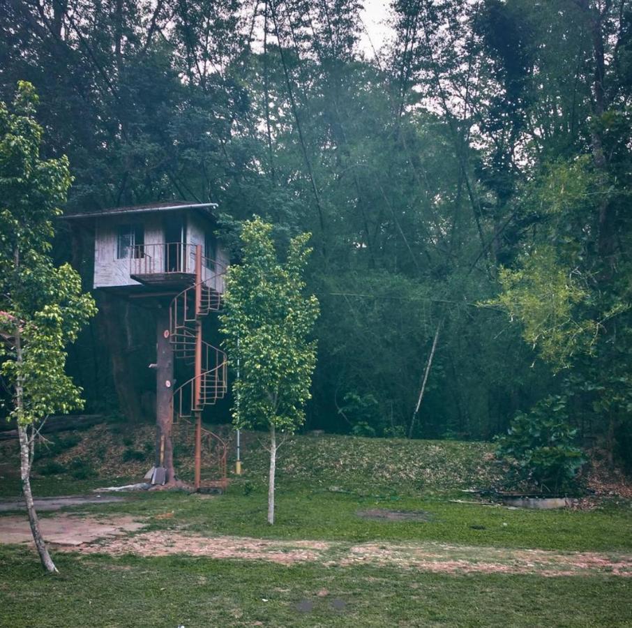 Elephant Valley Resort Pulpally Bagian luar foto